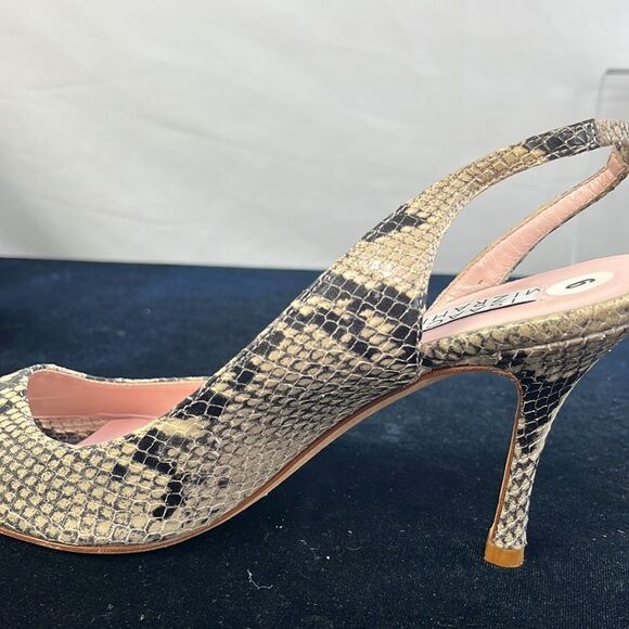 Isaac Mizrahi Snake Pattern Peep Toe Heels - Picture 6 of 12
